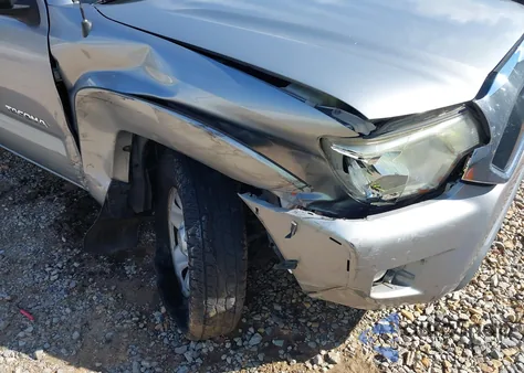 2014 Toyota Tacoma Prerunner V6 z USA, uszkodzony, nr VIN 3TMJU4GN6EM159952